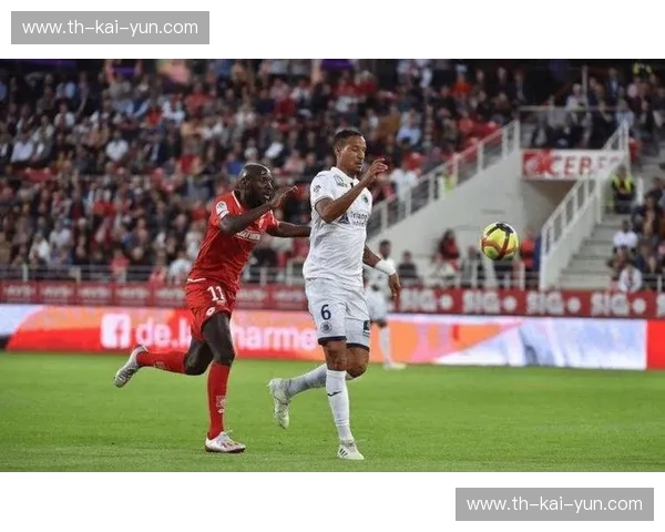 法甲巅峰夜：里尔vs摩纳哥直播，北方堡垒与王室荣耀的终极博弈