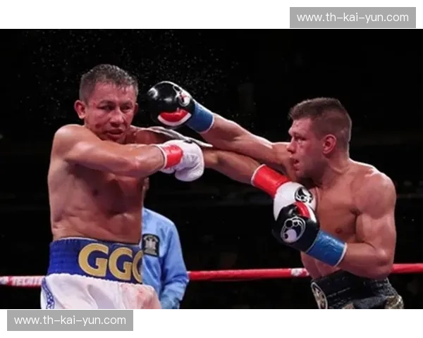 铁拳与奇迹的博弈:戈洛夫金vs雅各布斯,那场改变拳坛秩序的麦迪逊巅峰战